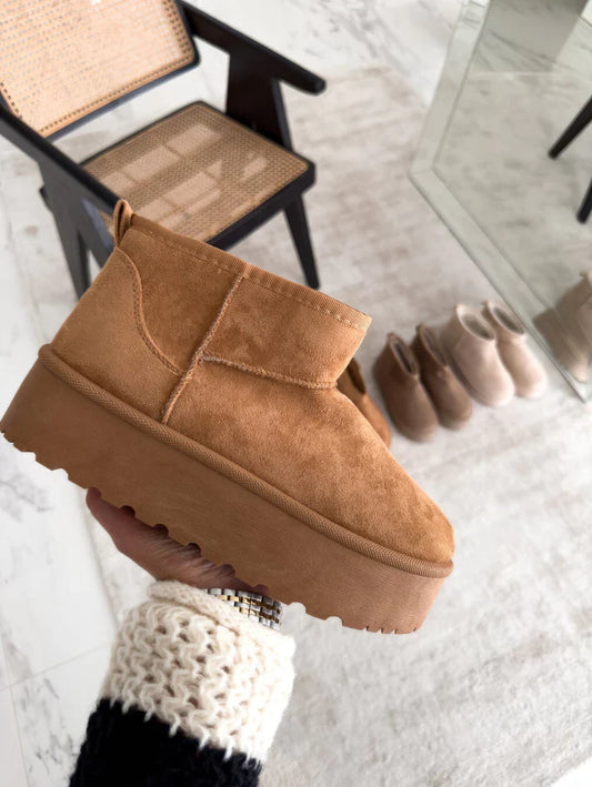 COZY CHIC AUTUMN BOOTS